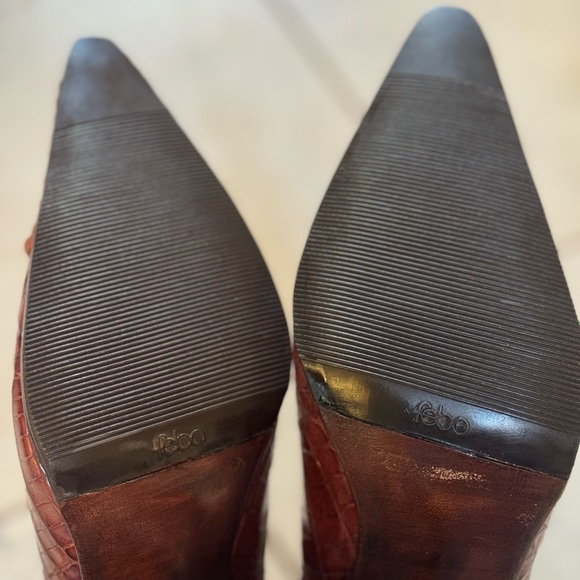 NWOT authentic crocodile leather brown booties - Picture 8 of 10